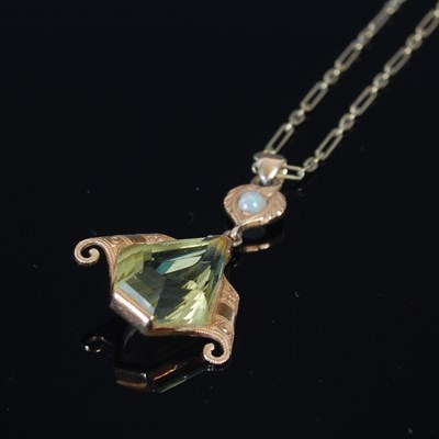 Lot 299A - An early 20th century yellow metal opal and...