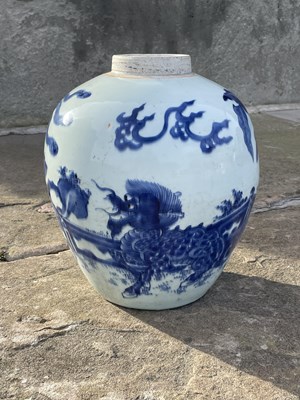 Lot 404 - A Chinese blue and white porcelain jar, Qing...