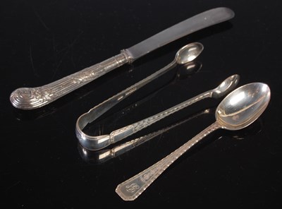 Lot 141 - A cased set of twelve Sheffield silver...