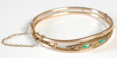 Lot 208 - A late 19th/ early 20th century yellow metal...