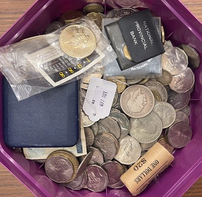 Lot 345 - A box of assorted crowns, coinage, Jack...