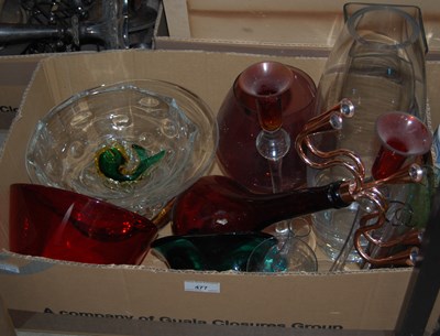 Lot 477 - Box - mixed glassware