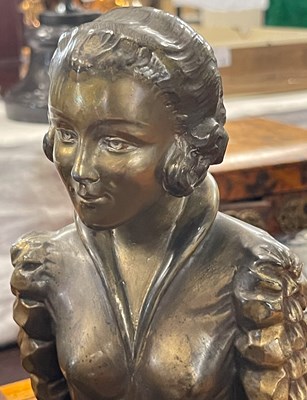 Lot 431 - An Art Deco bronzed spelter figure group of a...