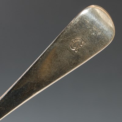 Lot 285 - A canteen of assorted silver flatware, all...