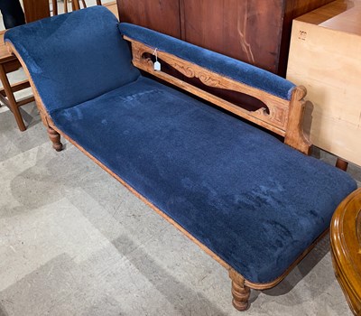 Lot 634 - A late 19th century blue velvet upholstered...
