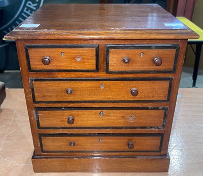 Lot 475 - A 19th century mahogany and ebony lined...