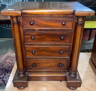Lot 476 - A 19th century mahogany apprentice made table...