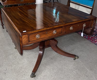 Lot 705 - A 19th century mahogany drop-leaf pedestal...