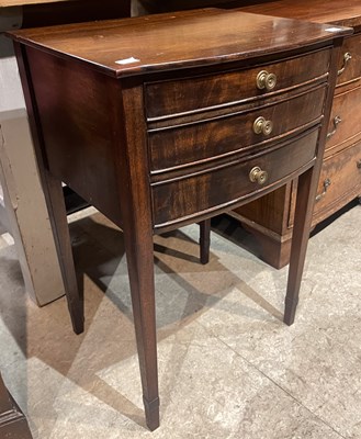 Lot 709 - A late 19th/ early 20th century mahogany...