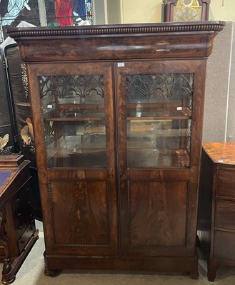 Lot 720 - A 19th century mahogany mirror back display...