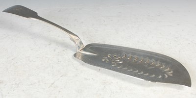 Lot 142 - A Scottish provincial silver fish slice,...