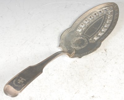 Lot 144 - A Scottish silver fish slice, by James Douglas,...