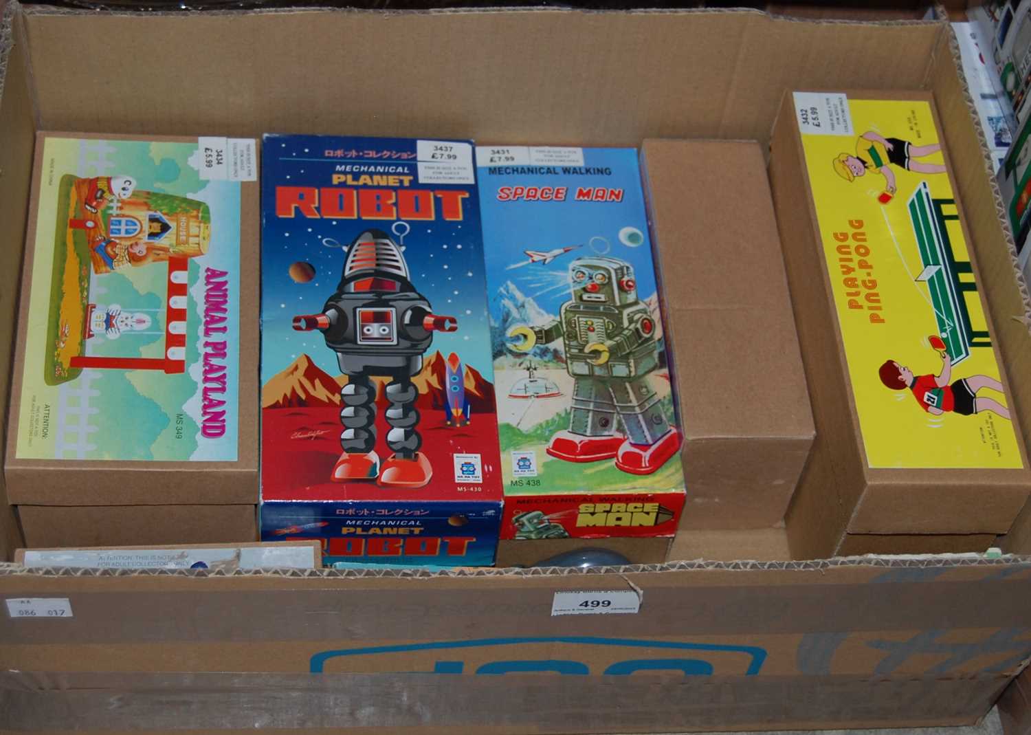 Lot 499 - Box - assorted toys to include Mechanical