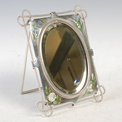 Lot 400B - An unusual Victorian silver mounted photograph...