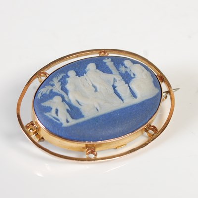 Lot 454D - A 9ct gold framed Wedgwood blue jasperware...