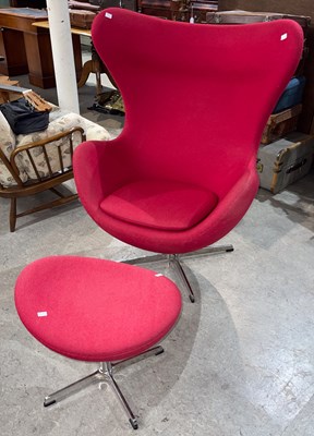 Lot 849 - A mid-century egg lounge chair after Arne...