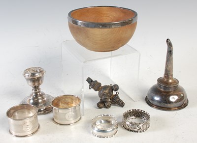 Lot 218 - A group of silver to include a Birmingham...