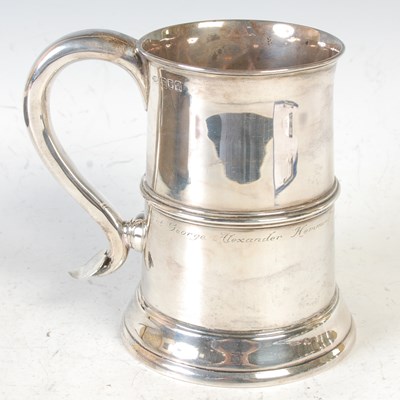 Lot 257 - A late Victorian silver tankard, in the George...