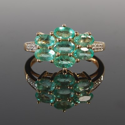Lot 325 - A 9ct gold Columbian emerald and diamond ring,...