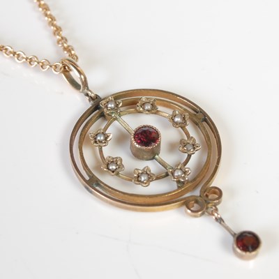 Lot 480 - An early 20th century yellow metal split pearl...