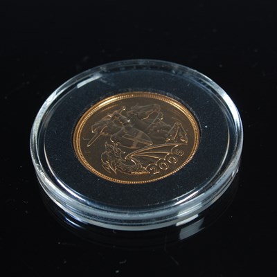 Lot 410 - An Elizabeth II gold sovereign, dated 2005.