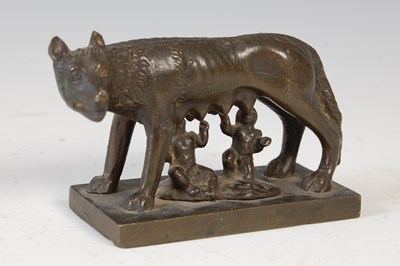 Lot 200 - A late 19th/ early 20th century bronze figure...