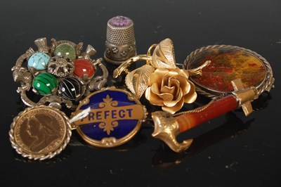 Lot 498 - A collection of costume jewellery, to include...