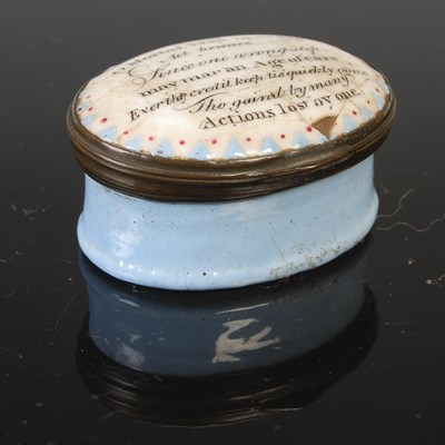 Lot 511 - An antique enamel patch box, the hinged cover...