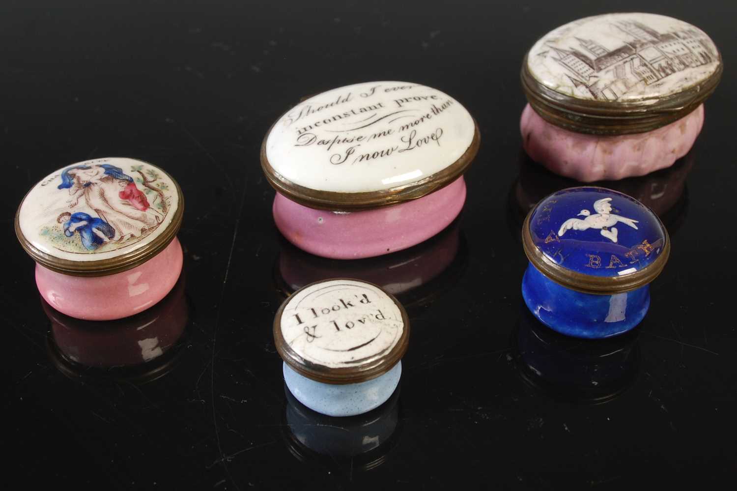 Lot 509 - Five assorted antique enamel patch boxes, to