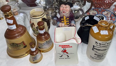 Lot 581 - A collection of assorted whisky memorabilia,...