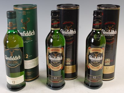 Lot 552 - Three boxed bottles of Glenfiddich Special...