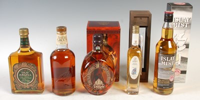 Lot 554 - A group of five bottles of Scottish whisky, to...