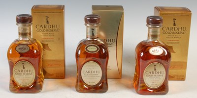 Lot 559 - Three boxed bottles of Cardhu Gold Reserve...