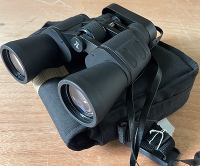 Lot 683 - A pair of Tronic 8 x 24 x 50 zoom binoculars
