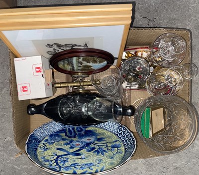Lot 715B - A box of assorted household items to include...