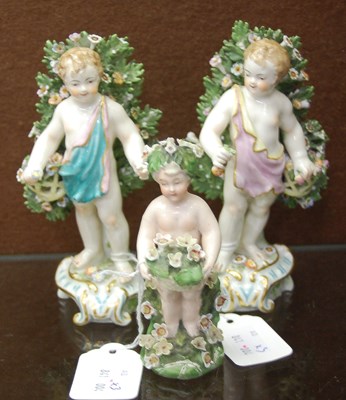 Lot 399 - A pair of antique porcelain Chelsea Gold...