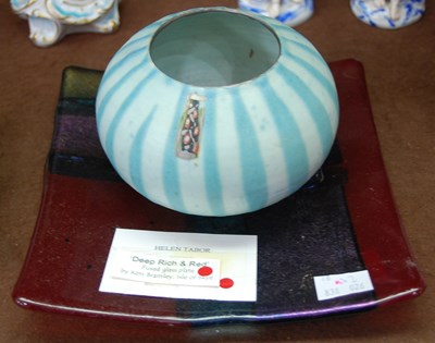 Lot 410 - A 20th century ceramic art vase of bulbous...