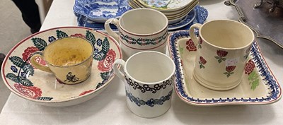 Lot 451 - A quantity of spongeware ceramics to include...