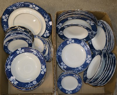 Lot 568 - Two boxes of Copeland Spode part dinner...