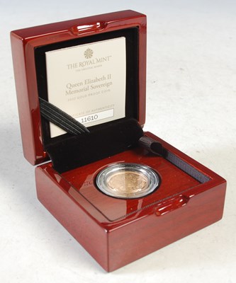 Lot 43 - Royal Mint, Queen Elizabeth II memorial gold...