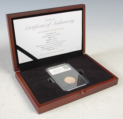 Lot 21 - A 2019 UK gold sovereign, with DateStamp...