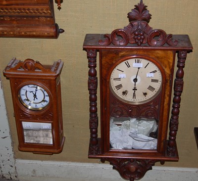 Lot 524 - A group of four assorted wall clocks