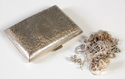 Lot 96 - A Birmingham silver cigarette case, 1.5 troy...