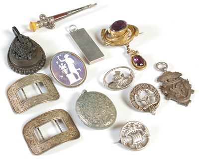 Lot 113 - A collection of assorted silver, white metal,...