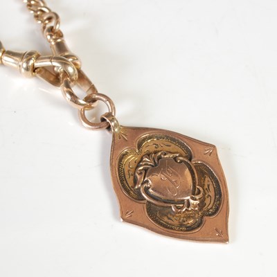 Lot 124 - A 9ct gold graduated Albert chain with T bar...