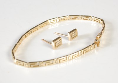 Lot 158 - A yellow metal bracelet and pair of matching...