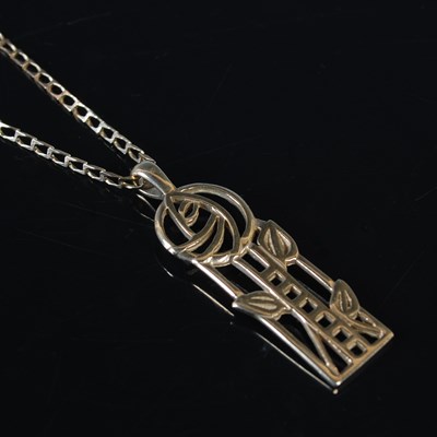 Lot 168 - A 9ct gold Charles Rennie Mackintosh pendant...