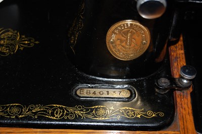 Lot 750 - Two vintage Singer Sewing machines