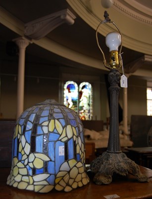 Lot 729 - A Tiffany style table lamp