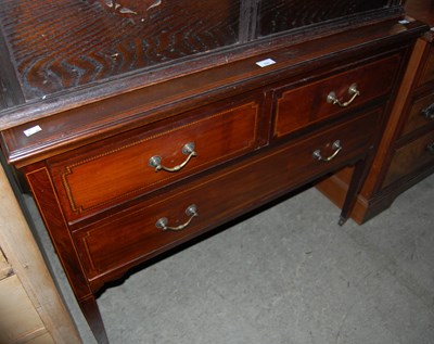 Lot 761 - An Edwardian mahogany and chequer banded...